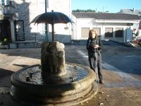 PA140076  umbrella fountain, Fonte dos ninos, Castroverde