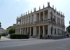 P1010984  Vicenze,  Palazzo Chiericati