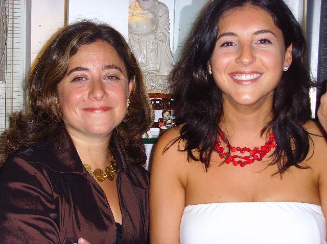 laura-amanda.JPG