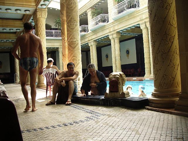 P1050480.JPG - Hotel Gellert, baths