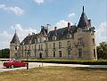 20180724 182606  Alfa in front of the chateau d'Augerville