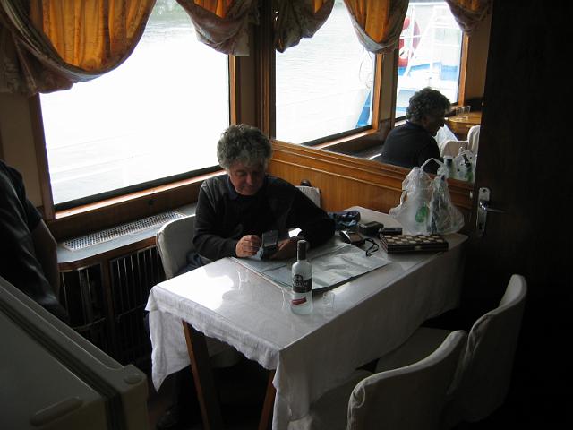 Rus04b0056.JPG