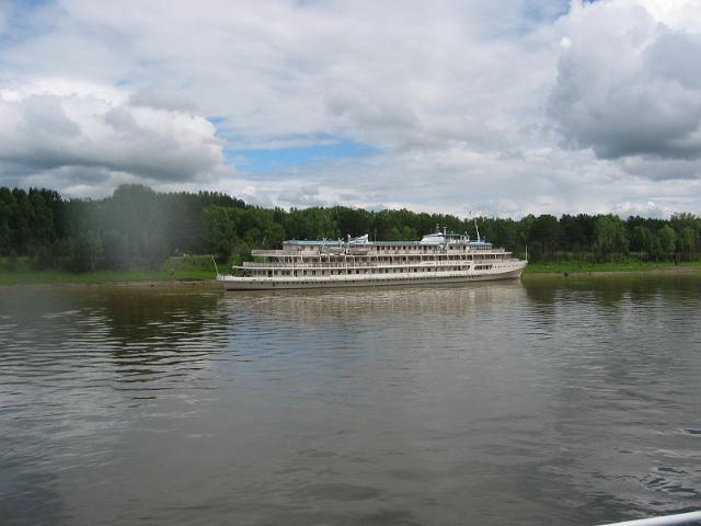 Rus04b0062.JPG