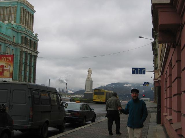Rus04c0012.JPG
