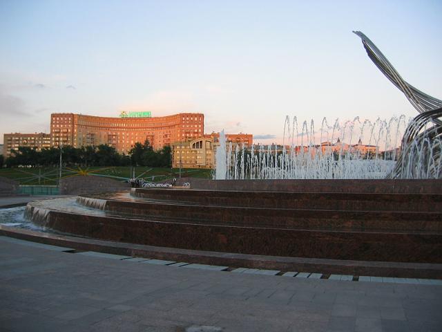 Rus04c0140.JPG