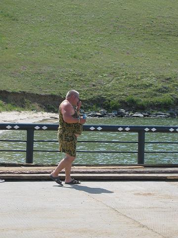 rus04c0112_r1.jpg