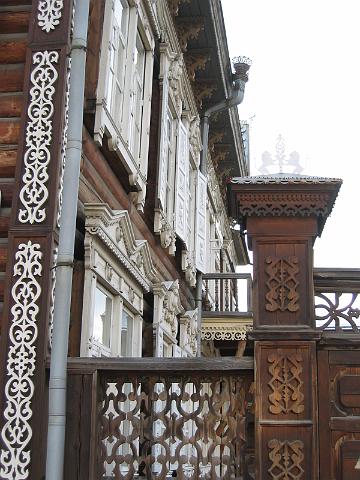 rus04c0124_r1.jpg